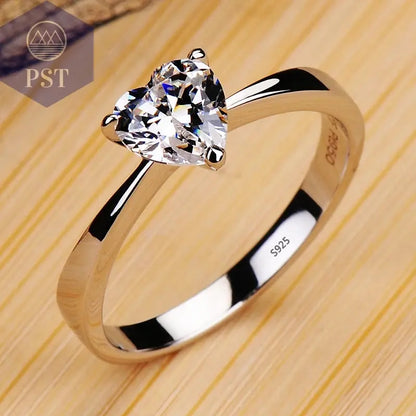 18K White Gold Zirconia Ring PST PS Tradings  PST PS Tradings 8-R358 PST PS Tradings 18K White Gold Zirconia Ring